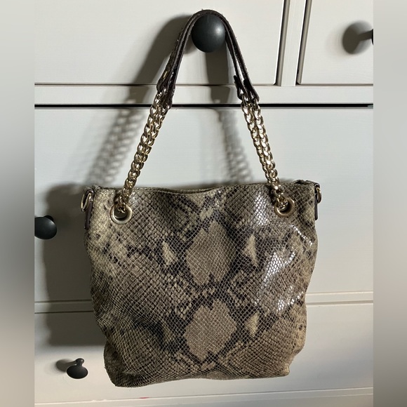 Michael Kors Green/Black Python Embossed Suede Chain Tote Purse - Picture 1 of 8